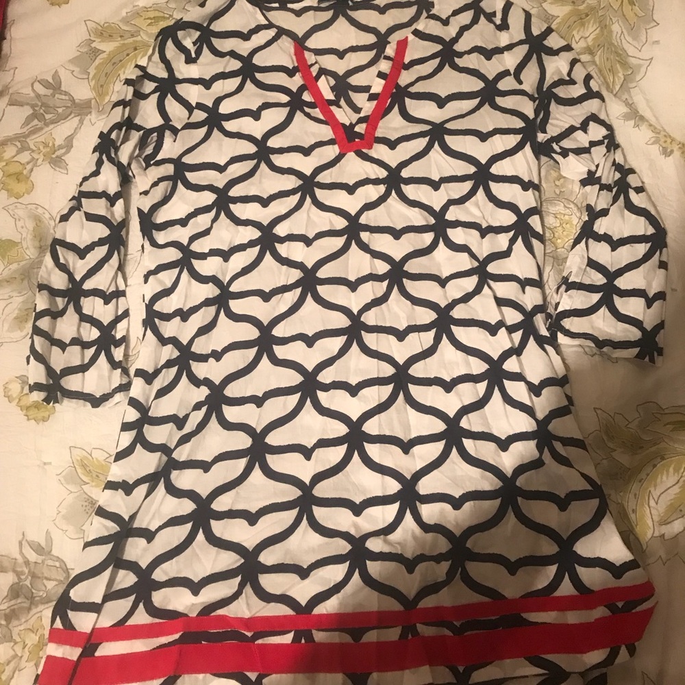 Vineyard vines swim suit cover up